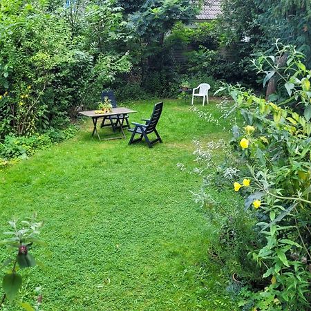 Ganze Wohnung Mit Garten Bremen Bagian luar foto