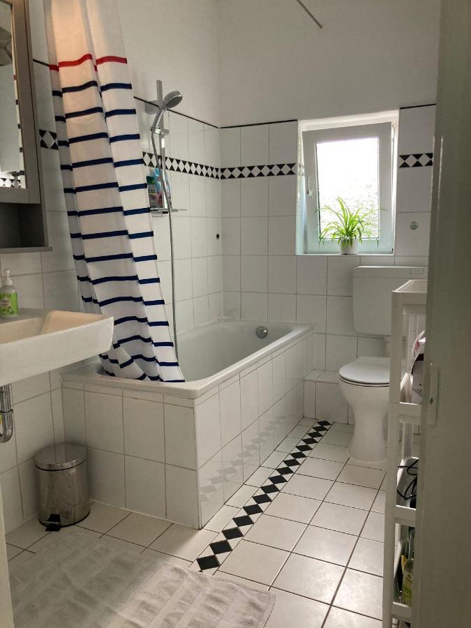 Ganze Wohnung Mit Garten Bremen Bagian luar foto